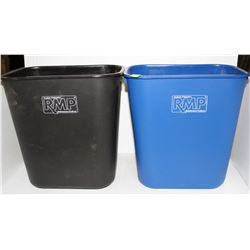 LOT OF 2 SMALL WASTE BASKETS