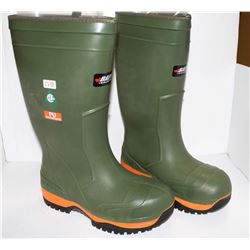 PAIR OF BAFFIN POLYURETHANE SAFETY APPROVED STEEL