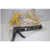 Image 1 : LOT OF 3 CAULKING GUNS, 9 NCH