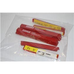 LOT OF ASSORTED SIZED TAPS