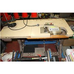 4 SPOOL COMMERCIAL SURGER UNION SPECIAL MARK IV