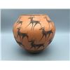 Image 2 : Zuni Pot by A. Peynesta