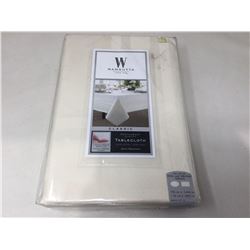 Wamsutta Classic Restaurant Quality Tablecloth (70in x 144in)