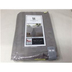 Wamsutta Classic Restaurant Quality Tablecloth (70in x 90in)