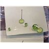 Image 3 : Peridot -Lot of 4 envelopes with approx. 13 Fine cut Gemstones total weight 5 Carats