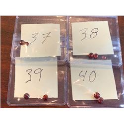 GARNETS -Lot of 4 envelopes of assorted round cut garnet Gemstones total weight 4 Carats