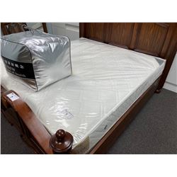 KING SIZE MATTRESS WITH LINENS