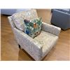 Image 1 : BEIGE PATTERNED SOFA CHAIR WITH THROW CUSHION
