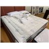 Image 1 : KING SIZE MATTRESS WITH PILLOWS