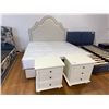 Image 1 : TAN KING SIZE BED WITH 2 NIGHT STANDS