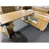 Image 1 : MAPLE L-SHAPE DESK WITH CREDENZA