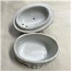 Image 2 : 19thc Victorian English Staffordshire Fairing Trinket Box, Bowl of Fruit