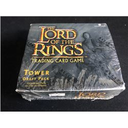 THE LORD OF THE RINGS TRADING CARD GAME (29 CARDS PER PACK)