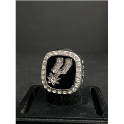 SAN ANTONIO SPURS N.B.A 1999 "DUNCAN" CHAMPIONSHIP REPLICA RING