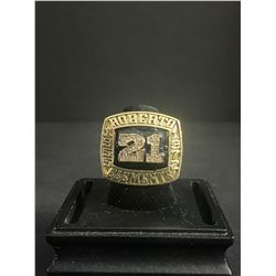 ROBERTO CLEMENTE #21 HALL OF FAME 1955-1972  3000 HITS  CHAMPIONSHIP REPLICA RING