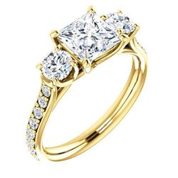Natural 1.52 CTW 3-Stone princess Cut & Rounds Diamond Ring 14KT Yellow Gold