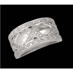 14KW Gold Fashion Diamond Band