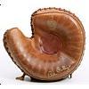 Image 1 : 1930s Bill Dickey NY Yankees Professional Model Catchers Mitt From the Dickey House