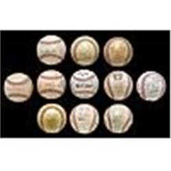 11 Vintage Team-Signed Baseballs (11) (JSA)