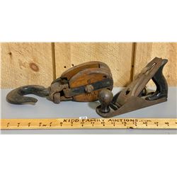 LOT OF 2 - ANVIL PULLEY & STANLEY WOOD PLANE