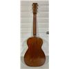 Image 3 : 1935 MARTIN GUITAR MODEL 017 WITH ORIG CASE. S/N 61398.