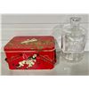 Image 2 : LOT OF 2: VINTAGE LUNCH PAIL AND GLASS BANK