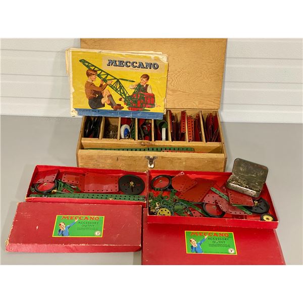 JOB LOT OF VINTAGE MECCANO BUILDING SETS