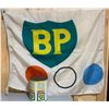 Image 1 : 36" X 40" BP FLAG & 1 GAL ANTIGEL CAN