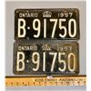 Image 1 : PAIR OF 1957 ONTARIO LICENCE PLATES