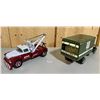 Image 2 : LOT OF 2 FIRST GEAR TRUCKS - 1/34 DIECAST - GMC TOW & US MAIL TRUCKS