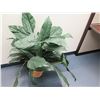 Image 2 : Potted Tall Leafy Artificial Plant