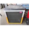 Image 1 : Small Bar Fridge -19" x 20" x 20".