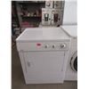Image 1 : White Kenmore Electric Clothes Dryer