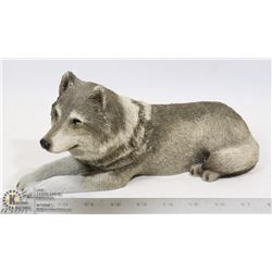 COLLECTOR SANDICAST OS300 GREY WOLF SCULPTURE