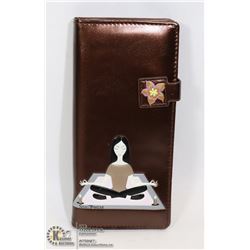 NEW SHAG WEAR WOMENS WALLET