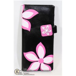NEW SHAG WEAR WOMENS WALLET