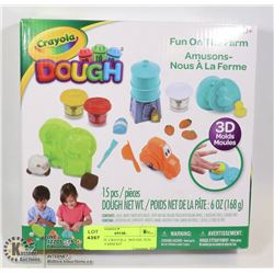 NEW 15PC CRAYOLA  DOUGH: FUN ON THE FARM KIT