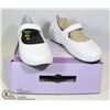 Image 1 : MARY JANE SHOES WHITE/BLACK SIZE 7/37