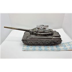 1)  VINTAGE ARMY TANK TABLE LIGHTER