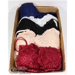 LOT OF 5 ASSORTED COLOUR BRACELETS SIZE SMALL