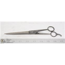 PROFESSIONAL SCISSORS