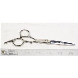 PROFESSIONAL SCISSORS