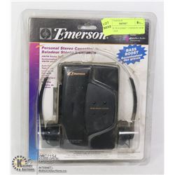 VINTAGE WALKMAN EMERSON NEW IN PACKAGE