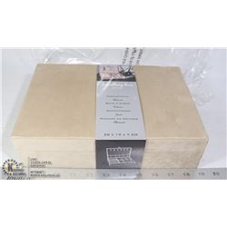 NEW VELVET JEWELRY BOX