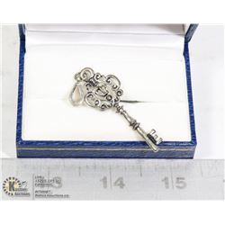 SPECIAL KEY PENDANT