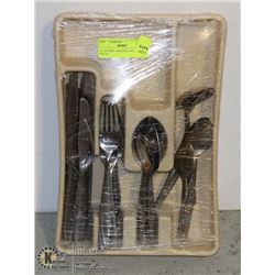 FLATWARE- ASSORTED SET OF 35 PIECES