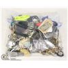 Image 1 : KEY CHAINS- BAG LOT OF 80+