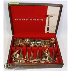 12 PIECE GOLD SILVERWARE SET