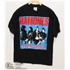 Image 1 : NEW RAMONES T-SHIRT SIZE X-LARGE
