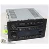 Image 1 : GMC- DELPHI DELCO AM/FM RADIO CD PLAYER (2005)